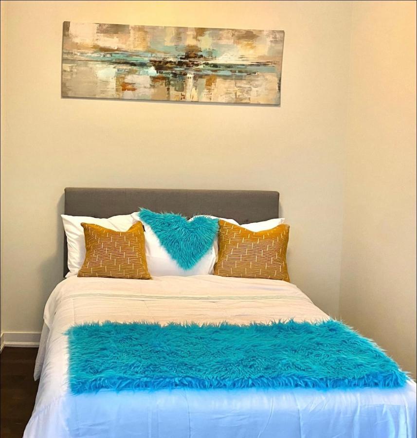 Cozy 2 Bedroom Free Parking Downtown Toronto 1Min Scotiabank Arena Tff Cn Tower Rogers Centre Union Station Esterno foto
